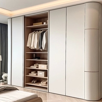 Armoire de chambre à coucher coulissante en bois massif de luxe personnalisée, ensemble de meubles de maison populaires avec éclairage et design de rangement