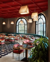 Großhandel Kommerzielle Nutzung Moderne Luxus Cafeteria Restaurant Möbelsets Café Fast-Food Metall Esstische Stühle Set für Draußen