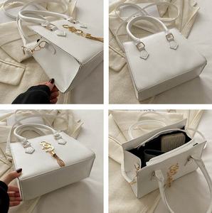 Nouvelle personnalité bolsas femmes étoiles chaînes en relief sac à bandoulière unique Sac <span class=keywords><strong>Tendance</strong></span> 2024 sac a main - Product Image 6