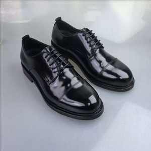 Chaussures Derby pour hommes, fabriquées à la main, sur mesure, polyvalentes, à lacets, tendance, imperméables, souples, avec semelle en caoutchouc, pour l'automne - Product Image 5