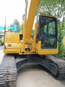 รถขุดโคมัตสึ PC130 มือสองสำหรับขาย รถขุดโคมัตสึมือสอง รุ่น PC130 PC120 PC110 เครื่องจักรกลมือสอง รถขุดโคมัตสึ PC130 มือสอง - Product Image 4