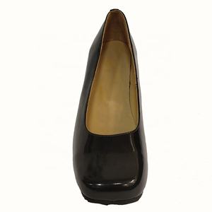 Nuova promozione in <span class=keywords><strong>pelle</strong></span> con tacco ruvido a testa quadrata alla moda scarpe singole da donna con staffa da cento piedi - Product Image 3