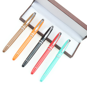 Bolígrafo de Gel Metálico Innovador Personalizable de Alta Calidad, Ancho de Escritura de 0.5 mm, Logotipo Personalizado, Regalos Promocionales Empresariales, Tinta Negra - Product Image 2