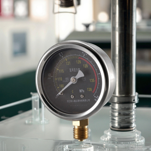 Sauerstoff-Manometer aus rostfreiem Stahl für medizinische Geräte mit niedrigerem Anschluss für medizinische Zwecke - Product Image 4