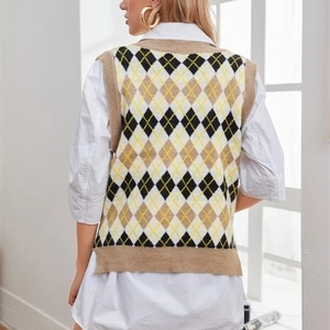 Wholesale High Quality Custom Cotton V Neck Sleeveless Knitted Women <strong>Argyle</strong> Vest <strong>Sweater</strong> - Product Image 2