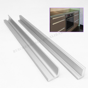 Sistema de Perfil Gola, Tiradores Ocultos de Aluminio para Gabinetes de Cocina, Estantes de Acero para Ducha, Estilo <span class=keywords><strong>Industrial</strong></span> - Product Image 1