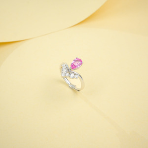 Bague de mariage classique en argent S925 plaqué rhodium avec saphir Padparadscha de haute qualité - Product Image 2