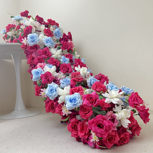 Camino de Mesa de Flores Artificiales de Seda en Degradado Rosa Intenso, de Alta Calidad, Crea un Ambiente Moderno para Bodas - Product Image 1
