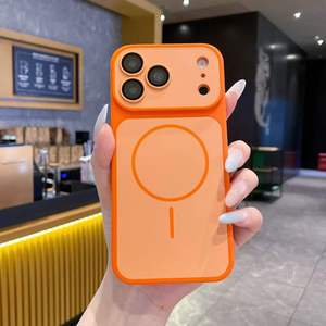 Funda Magnética de Alta Calidad Color Rojo Cereza para iPhone 18 Pro Max 17 Pro, Resistente al Agua y a Impactos, Protectora de la Parte Trasera - Product Image 5