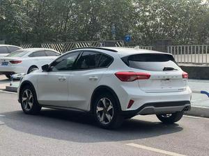 <span class=keywords><strong>Ford</strong></span> <span class=keywords><strong>Focus</strong></span> Active EcoBoost 180 Automático Edición Jinchao 2021 - Product Image 2
