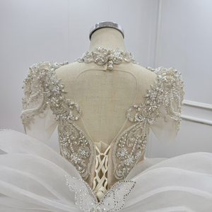 Robe de demoiselle d'honneur Wn1798 Champagne, style princesse, ornée de perles, longueur ras du sol, col montant, 100% Polyester, pour mariage d'enfants avec traîne - Product Image 6