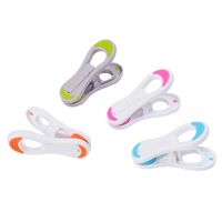 Pinces à linge modernes en plastique PP TPR POM écologiques, durables, pour l'extérieur, le salon, la buanderie, avec une prise souple, des pinces flexibles antidérapantes