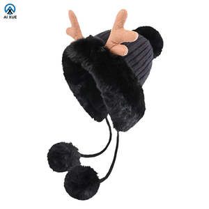 <span class=keywords><strong>Bonnet</strong></span> à oreillettes doublé polaire pour <span class=keywords><strong>femme</strong></span>-<span class=keywords><strong>Bonnet</strong></span> en tricot d'hiver chaud avec pompons, <span class=keywords><strong>bonnet</strong></span> de protection des oreilles doux pour les jours froids, mignon - Product Image 4