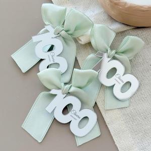 Accessoires numériques en acrylique gravés pour loisirs créatifs, noms et dates personnalisés - Coffret cadeau pour la célébration des 100 jours - Product Image 3