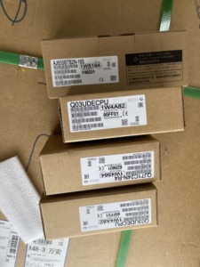 มิตซูบิชิโมดูล PLC Q03UDECPU, QJ71C24N-R4, AJ65SBTB2N-16S - Product Image 1