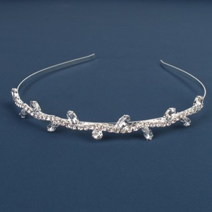 GT New Rhinestone <span class=keywords><strong>Sparkle</strong></span> Hair Band Elegant Temperament Fine Headband Incrusted Rhinestone Hair Accessories Headdress Girl - Product Image 1