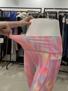 Logo personnalisé de haute qualité tie-dye poche latérale Fitness Leggings haute élasticité Leggings de yoga respectueux de la peau - Product Image 6