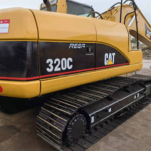 Excavatrice sur chenilles Caterpillar 320CL fiable pour les travaux de terrassement agricoles avec moteur, boîte de vitesses et pompe - Product Image 3