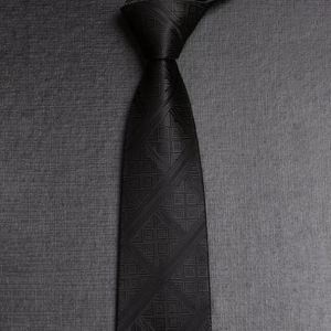 Corbatas de Negocios de Lujo para Hombre, Hechas a Mano, con Logotipo Personalizado, de Poliéster y Seda, con Patrón Sólido, de 55-60 Pulgadas, al por Mayor - Product Image 6