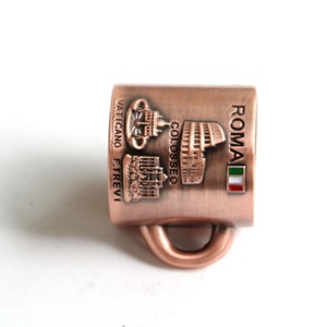 Imán de <span class=keywords><strong>nevera</strong></span> de metal esmaltado, taza 3d personalizada, recuerdo turístico de <span class=keywords><strong>Roma</strong></span>, aleación de zinc, venta al por mayor - Product Image 4