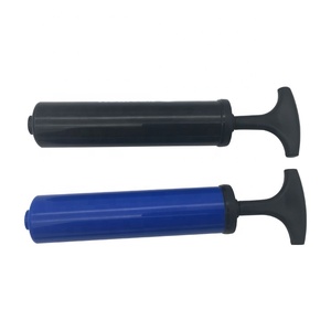 Bomba de mano portátil para inflar bolas - Product Image 4