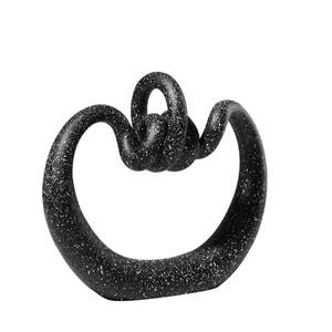 Statuette Personalizzate in Resina, Ornamenti Artistici Moderni Astratti a Forma di Anello Intrecciato, Oggetti in Resina per Collezioni di Modelli di Case - Product Image 4