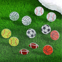 Boucles d'oreilles clous en acier inoxydable style sportif avec diamants en alliage, football, baseball, basketball, cadeaux simples et tendance