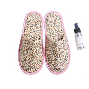 Livraison rapide Hôtel personnalisé Coral Fleece Portable Spa Semelle antidérapante réutilisable Semelle intérieure en velours Bout ouvert Pantoufles en velours pour unisexe - Product Image 2