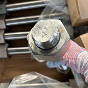 Perno de Espiga Totalmente Roscado NO7718 Confiable, DIN976 - M20 M24 M14 M16 M30, Varilla Roscada de Inconel718 - Product Image 2