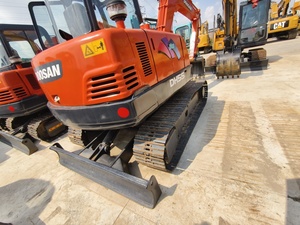 รถขุดตีนตะขาบ Doosan DH55 มือสอง ใช้งานได้เต็มประสิทธิภาพ ขนาดเล็ก 5.5 ตัน รถขุดไฮดรอลิกมือสอง DH35 DH60 DH80 คุณภาพสูง - Product Image 3