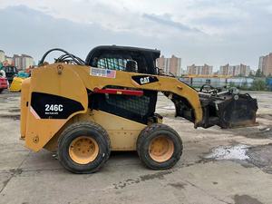 รถตักล้อยางมือสอง Caterpillar CAT 246C รุ่นยกตั้งตรง ขนาด 3.2 ตัน รถตักขนาดกะทัดรัด รถตัก CAT 246c มือสอง นำเข้าจากสหรัฐอเมริกา - Product Image 4
