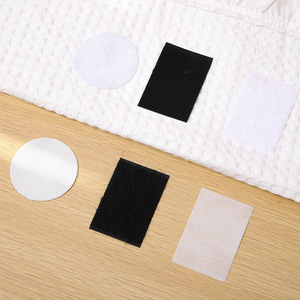 Almohadillas Adhesivas Antideslizantes Rectangulares para Textiles del Hogar, Cojines de Sofá y Protección de Alfombras - Product Image 1