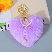Porte-clés en peluche cœur en fausse fourrure avec breloque perle, pendentif de sac mignon Kawaii câlin, vente en gros, personnalisé OEM ODM