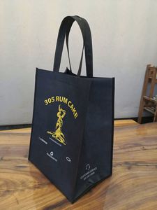 Customized Colored Recycled Laminated Non-Woven pp Laminated Non Woven Bags Shopping Carry Treasure Tote with logo for Festival - Product Image 3