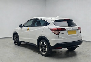 Auto Usate di Alta Qualità: Honda Vezel 1.8 CVT 2WD Pioneer Automatica 5 Porte 5 Posti SUV del 2017, Ben Mantenuta, Auto a Benzina dalla Cina - Product Image 3