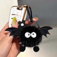 Porte-clés en peluche chauve-souris noire mignonne, vente en gros directe d'usine, breloque de sac en fourrure douce avec grands yeux, pendentif de clé de voiture d'Halloween pour cadeau