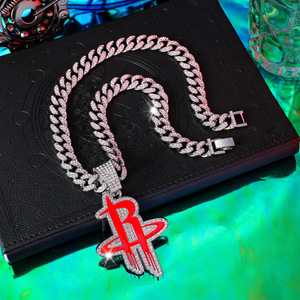 Collier initial rouge, pendentif alphabet serti <span class=keywords><strong>de</strong></span> pierres, bijou hip-hop unisexe, chaîne <span class=keywords><strong>de</strong></span> luxe avec lettre - Product Image 5