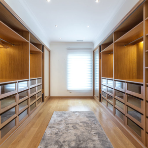Armadio Moderno Regolabile con Struttura in Legno e Ripiano in Vetro, Alta Qualità, Grande Capacità, Arredamento per Camera da Letto - Product Image 5