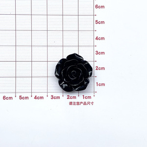 Offre Spéciale fantaisie 4 tailles couleur noire <span class=keywords><strong>3d</strong></span> rose fleur en résine cabochon pour la décoration de couverture de téléphone - Product Image 2
