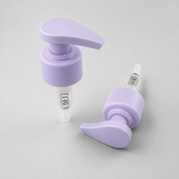 PPWR 28/410 PP Pompe distributrice de lotion gauche/droite pour flacon de lotion ou de shampoing 1,5 cc/t avec fermeture nervurée lisse