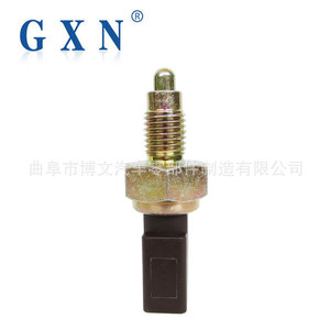 สวิตช์ไฟถอยหลัง Gxn รุ่น 90482454 สำหรับรถยนต์ Bora, Polo, Santana, Jetta, Tiguan, Skoda ซีรีส์ ผลิตจากโลหะและพลาสติก อะไหล่ใหม่ - Product Image 3