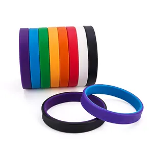 Personalisierte individuelle Sport-Silikon-Armbänder Basketball-Armbänder Erstellen Sie Ihre eigenen Gummi-Armbänder mit Botschaft oder Logo