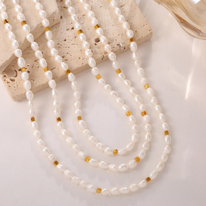 Collier de perles d'eau douce avec pendentif géométrique, chaîne de clavicule, bijoux rétro haut de gamme pour femmes, à porter au quotidien, qualité AA - Product Image 3