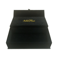 Logo personnalisé pendentif estampillé or boîte-cadeau magnétique cosmétique boîte de rangement de bijoux en flanelle