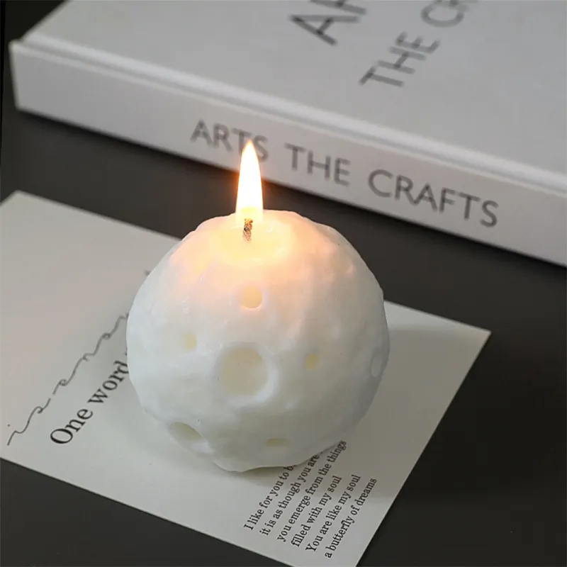 Moon Scented Candle Cool Aromatherapy Small Scented Relaxing Gift Home Decor Cube Soy Wax Candles
