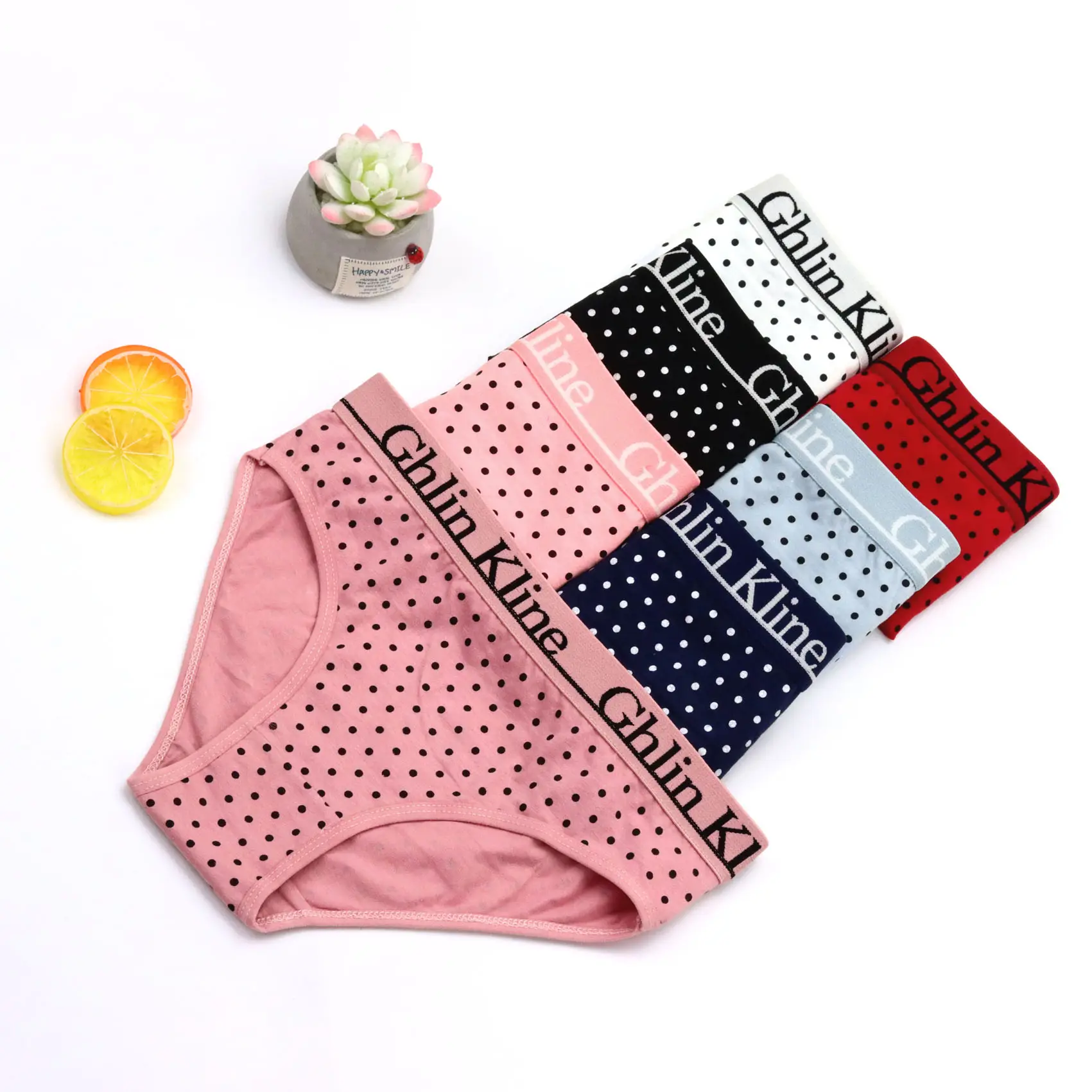 Breathable Dots Spandex Cotton Soft Fashional Panties Underwear for Girls with Soft