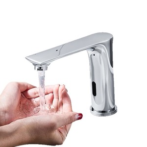 Robinet à capteur infrarouge automatique pour lavabo, eau chaude et froide, usage hospitalier et commercial - Product Image 1