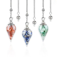 Großhandel Kristallchip-Fläschchen-Pendel, abnehmbares Glasflaschen-Pendel, Kristallkiesel-Glasflaschen-Pendel für Meditationszwecke