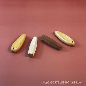 Fabrication sur mesure d'outils de bricolage, de services à café et à thé, de brosses, de poignées en bois massif, de poignées en bois, de poignées en forme de losange. - Product Image 4