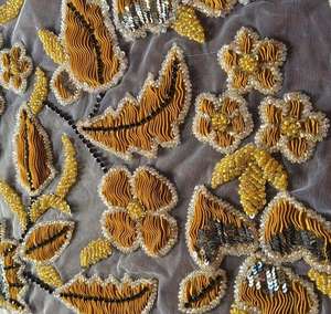 Tissu de luxe en dentelle perlée brodé à la main élégant pour robes de mariée et ethniques - Product Image 3